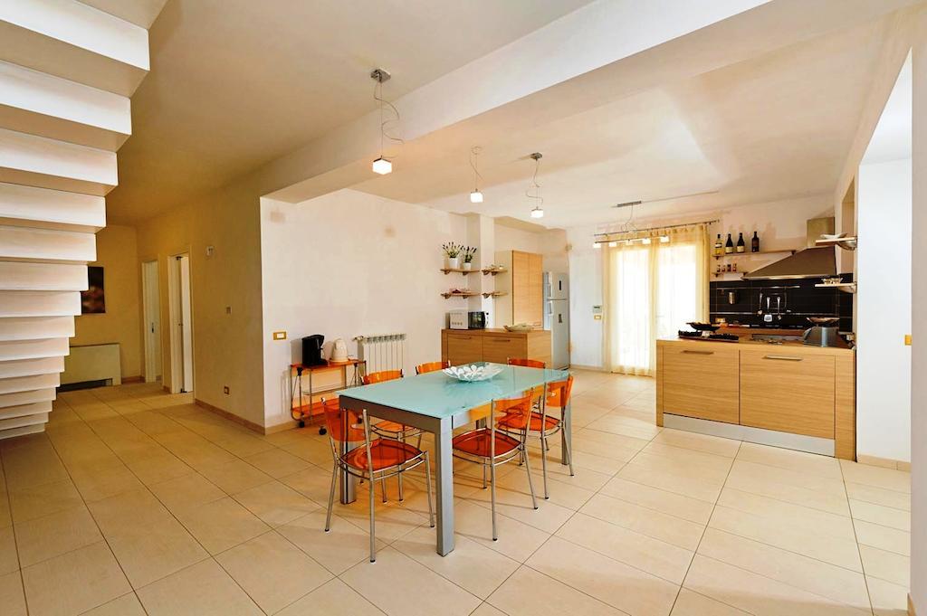 Villa Mirascopello Castellammare del Golfo Bilik gambar